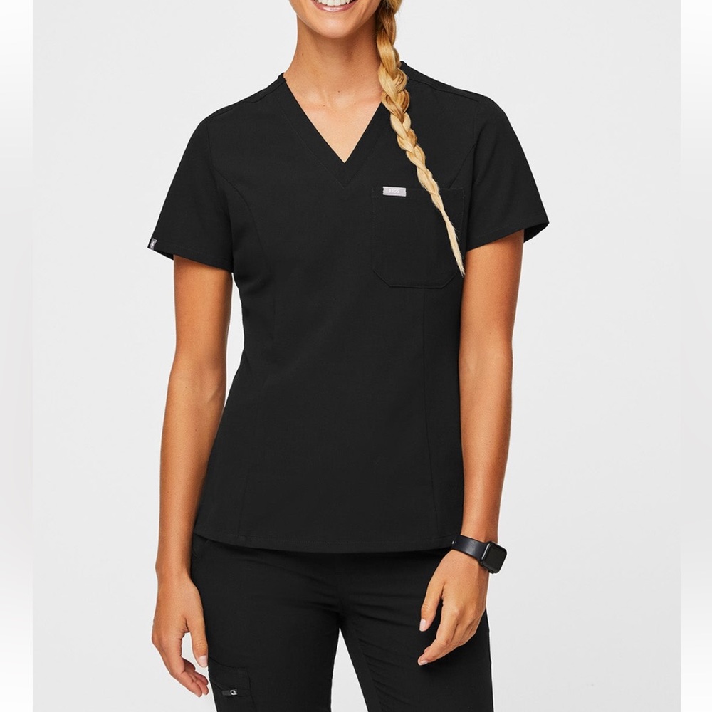 Figs short sleeve scrubs top black